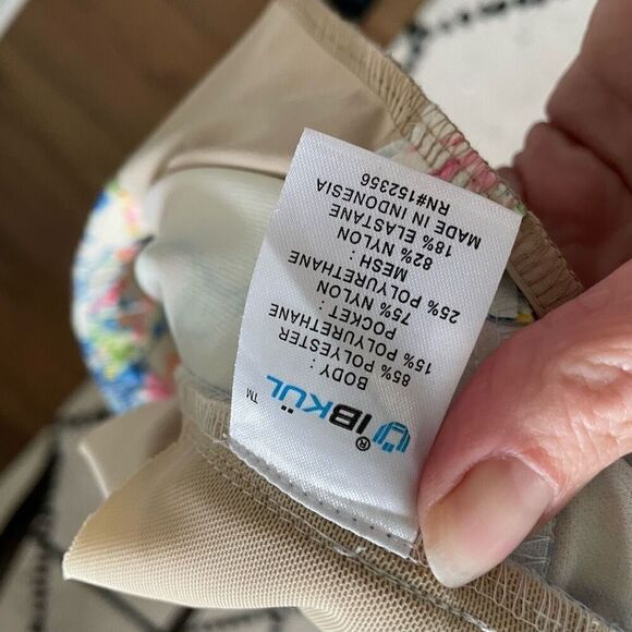 IBKUL Sharon White Multi Pullon Golf Short 6 10” - Picture 6 of 7